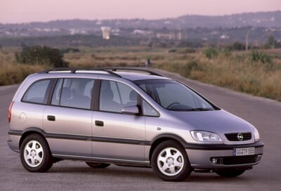 Opel Zafira: il mitico monovolume compie 20 anni