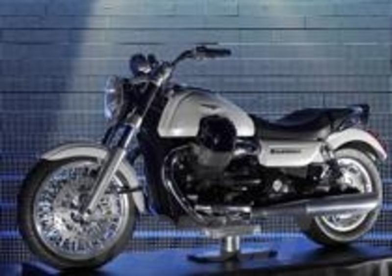 Moto Guzzi:  a sorpresa le nuove California e Scrambler