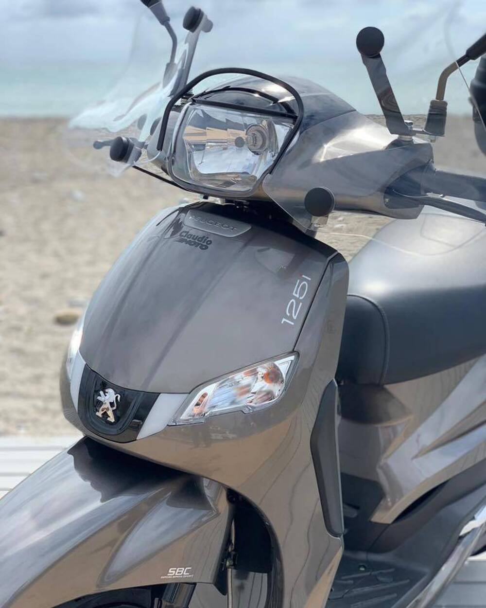 Peugeot Tweet 125i (2017 - 20) (2)