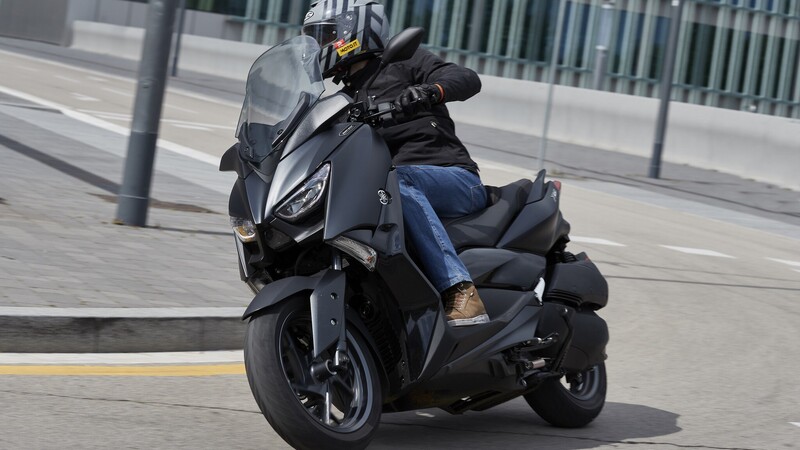 Yamaha XMAX Iron Max, TEST: ancora pi&ugrave; stile e comfort