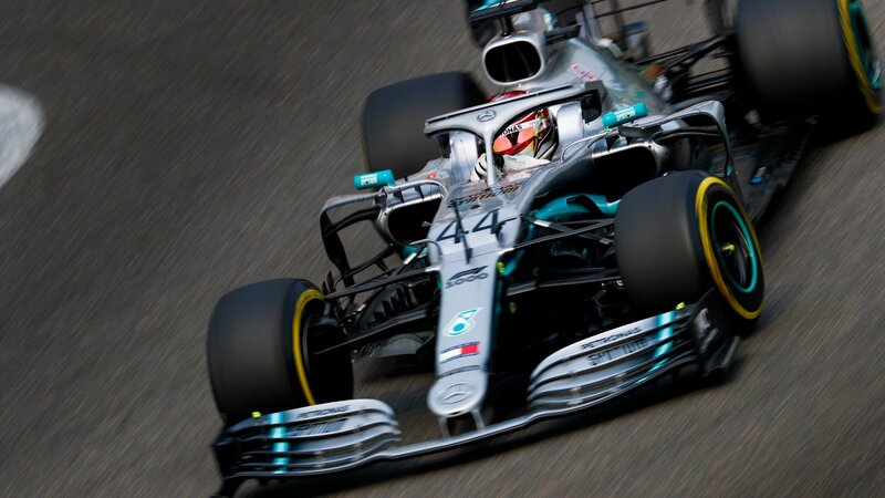 F1, GP Cina 2019: Mercedes in fuga