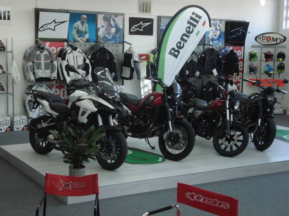 Benelli Leoncino 250 (2021 - 25) (5)