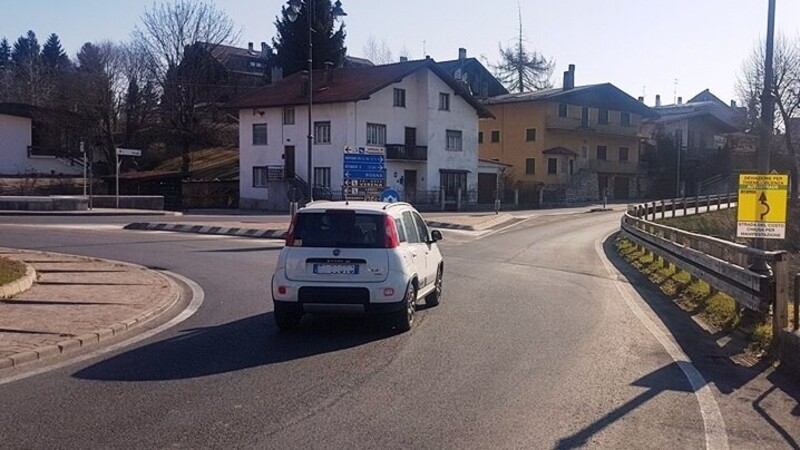 Veneto, Multato sindaco 88enne: sfreccia oltre il limite di velocit&agrave; su strada bloccata al traffico