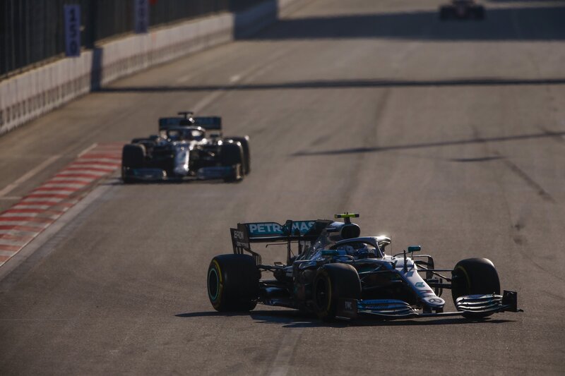 Quarta doppietta stagionale per la Mercedes a Baku