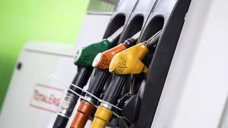 De Vita: &laquo;Carburanti pi&ugrave; cari, ecco perch&eacute;&raquo;