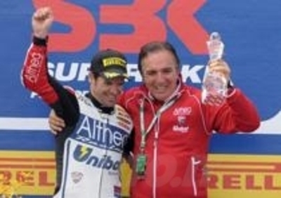 SBK. Checa s'impone a Phillip Island