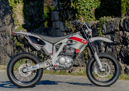 AJP PR3 240 Supermoto