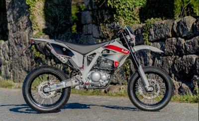 AJP PR3 240 Supermoto Pro