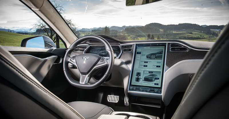 Tesla: 1&deg; tra gli infotainment pi&ugrave; graditi dagli automobilisti