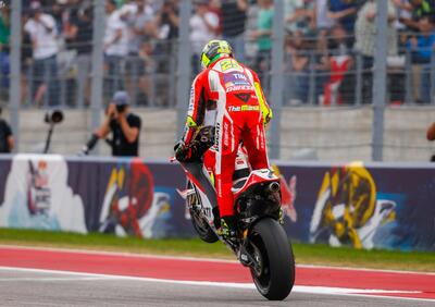 MotoGP. Austin 2016. Iannone: “Trattato come un cane”. Dovizioso: “O secondo o terzo”