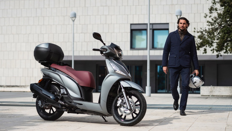 Kymco People S 300i 2019: prezzo promo e dati