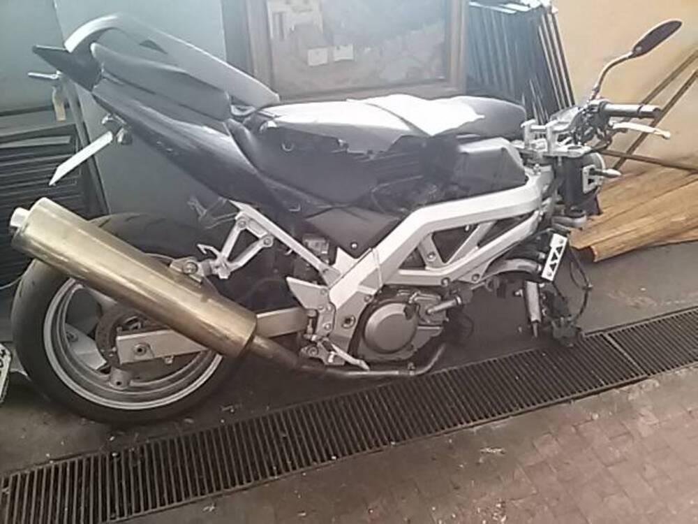 ricambi suzuki sv 650