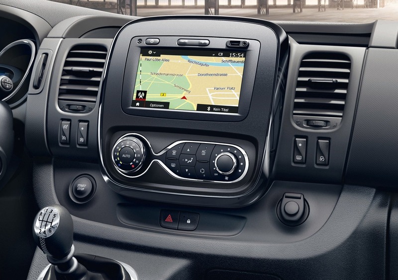 Opel Vivaro Furgone (15)