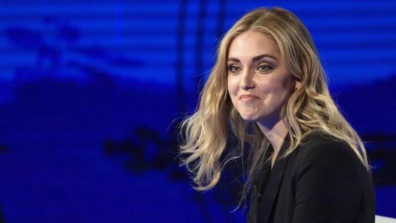 Chiara Ferragni: &laquo;Italia unico paese in cui Uber non funziona&raquo;