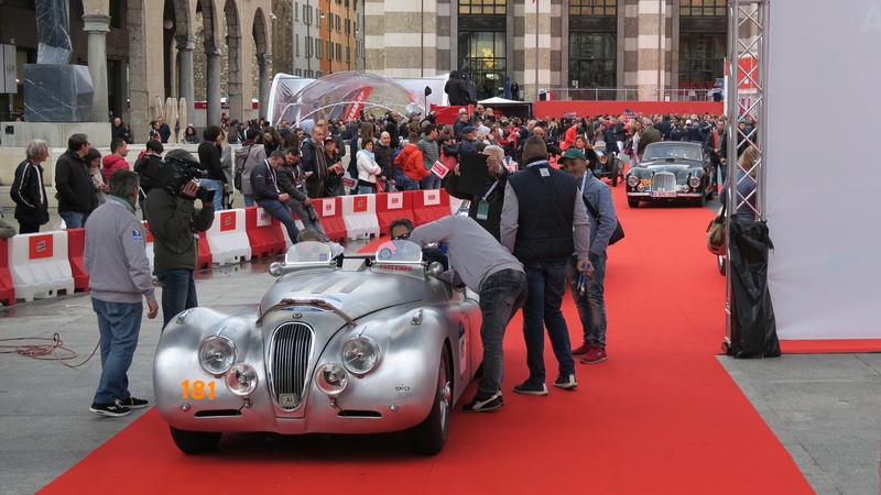 Mille Miglia 2019, le auto viste ai blocchi di partenza