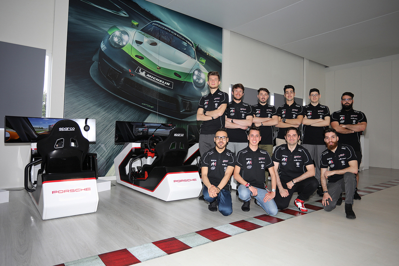 Ecco i 10 simracers della categoria PRO nell&#039;hospitality Porsche a Misano