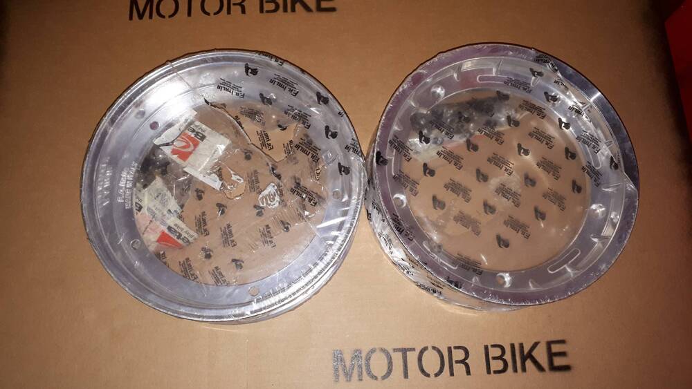 Cerchi ruota F. A. in lega Piaggio (4)