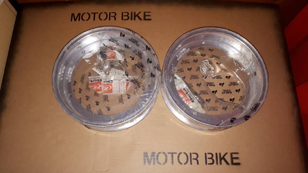 Cerchi ruota F. A. in lega Piaggio (6)