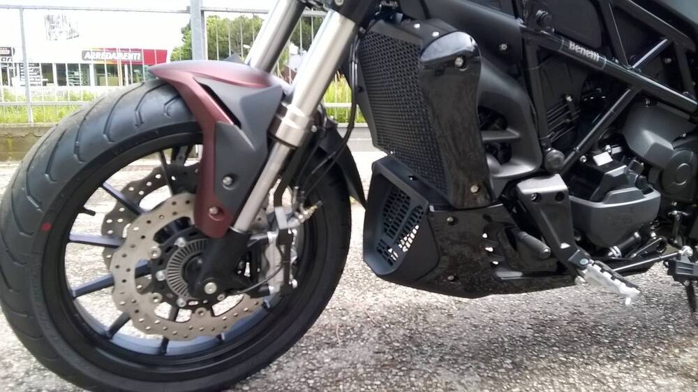 Benelli 502 C (2021 - 25) (4)