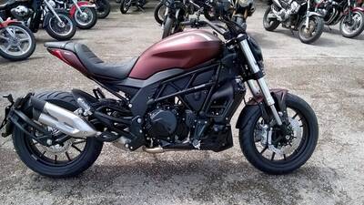 Benelli 502 C (2021 - 25) nuova