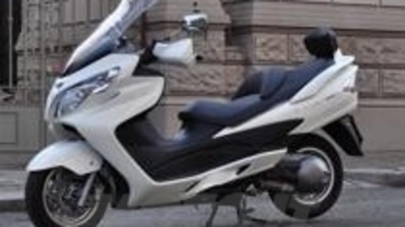 Nuovo listino prezzi Suzuki