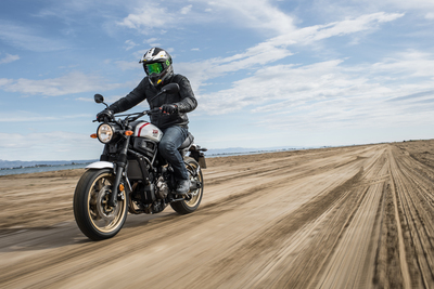 Yamaha XSR700 XTribute: TEST, omaggio al mito XT