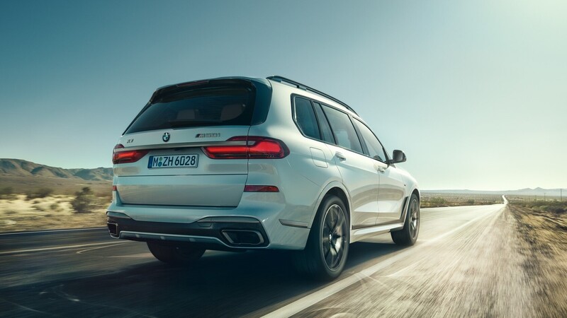 BMW X5 e X7 M50i: V8 da 530 CV per i SUV bavaresi