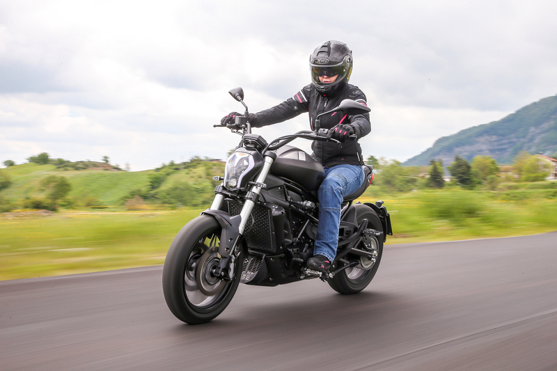 Benelli 502C TEST: la cruiser che non c&#039;era