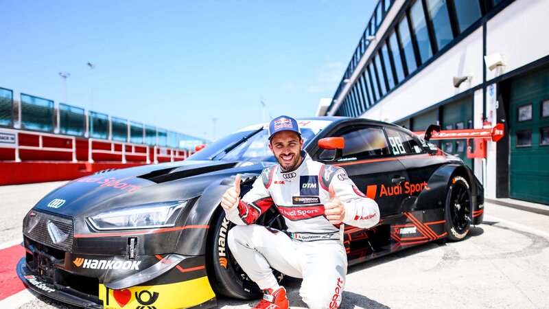 DTM 2019, Dovizioso testa la RS 5 DTM a Misano