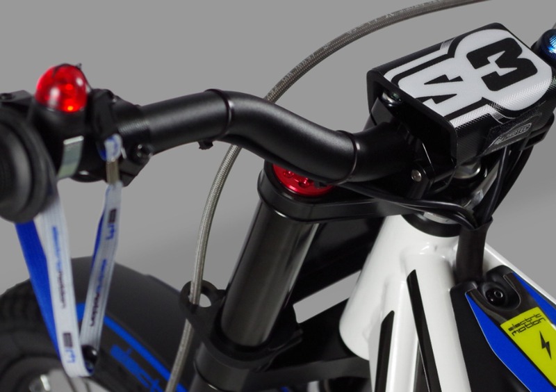 EM Sport Sport (2019 - 20) (4)