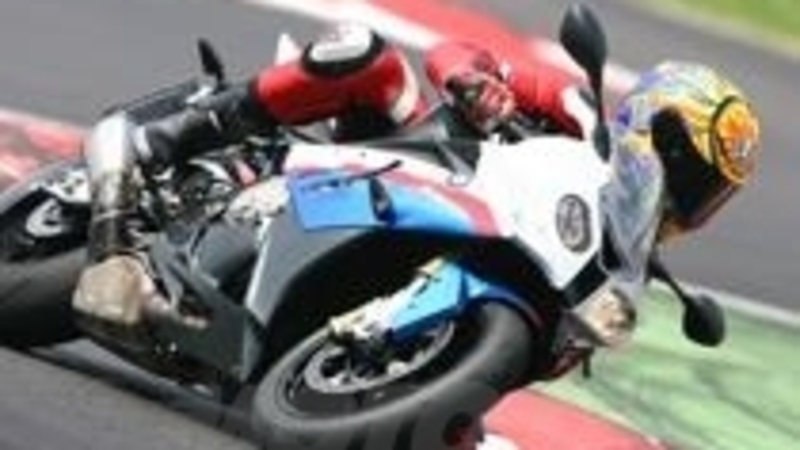 Kit pista BMW per la S 1000 RR