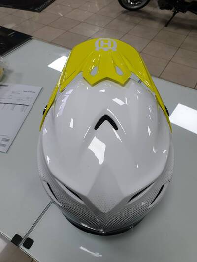 Casco Husqvarna Bell