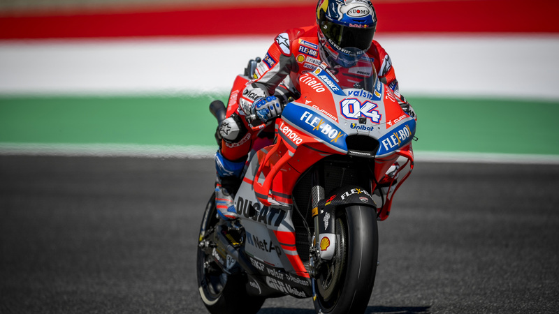 Con le MotoGP al Mugello: dai 355 km/h si frena con 1,5 g