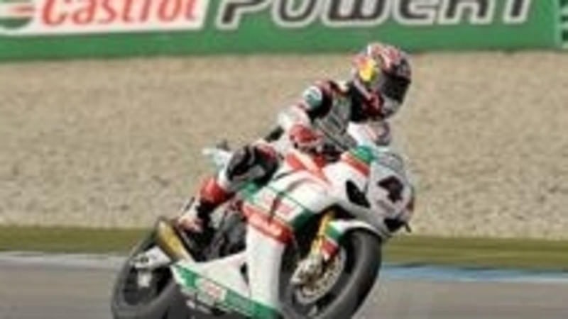 Rea &egrave; il pi&ugrave; veloce nelle qualifiche alla Superpole di Assen