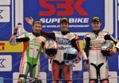  Checa s'impone in gara 2 ad Assen