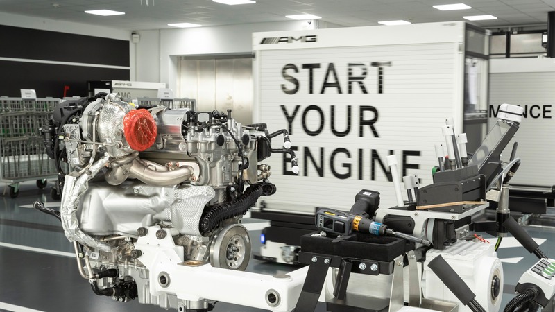 Mercedes-AMG: ecco il 2.0 4 cilindri da 421 CV