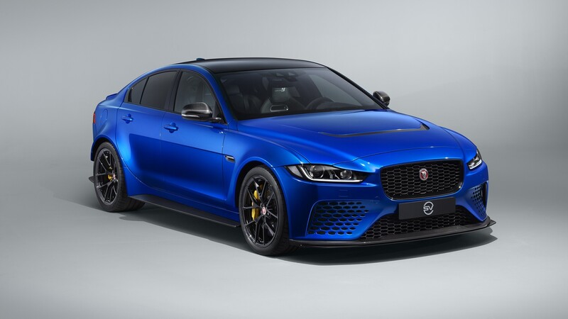 Jaguar XE SV Project 8 Touring: 15 esemplari per la strada