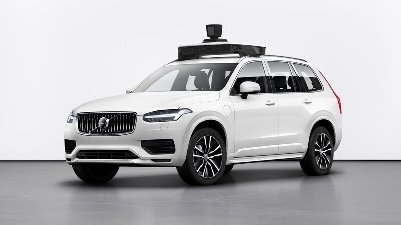 Volvo: con Uber la XC90 a guida autonoma