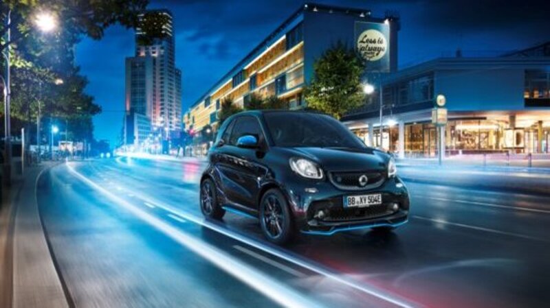 Listini 2019: smart EQ fortwo e forfour, si parte da 24.368 euro