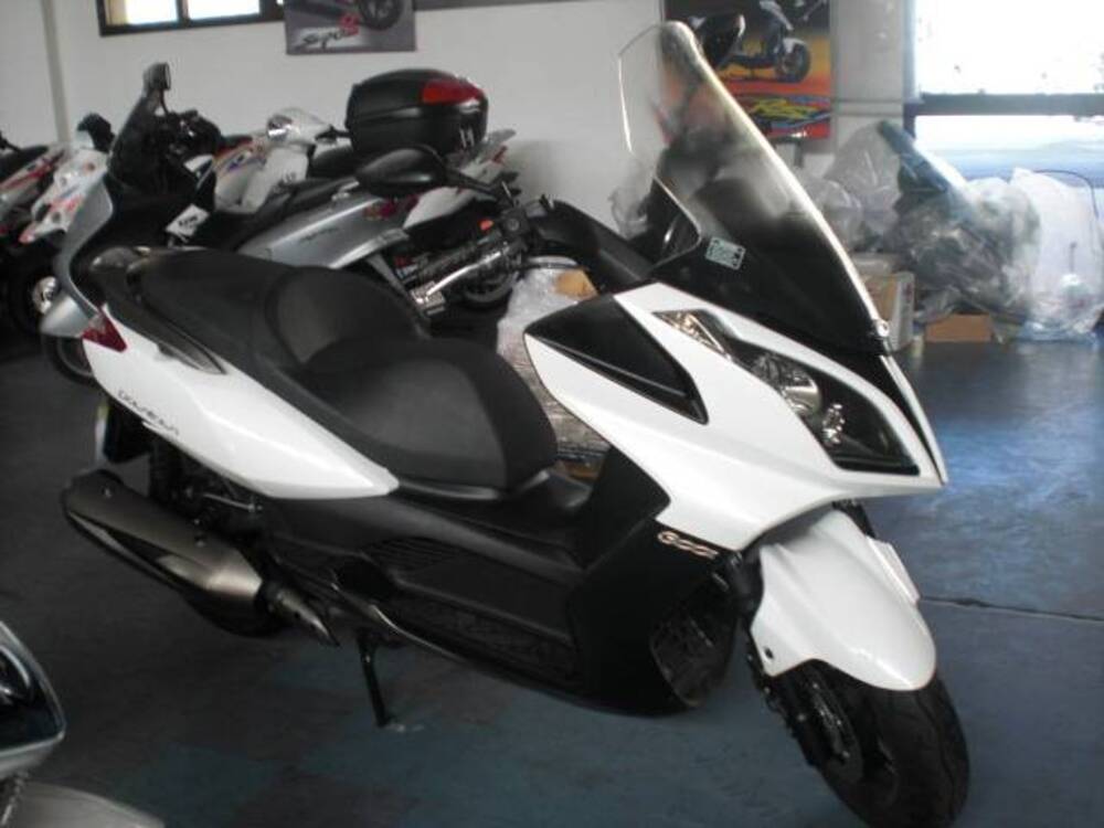 Kymco Downtown 300i ABS (2009 - 17) (2)