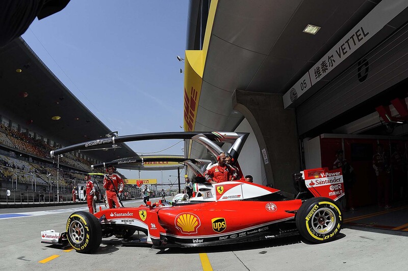 F1 GP Cina 2016, Prove Libere: doppietta Ferrari, Raikkonen comanda