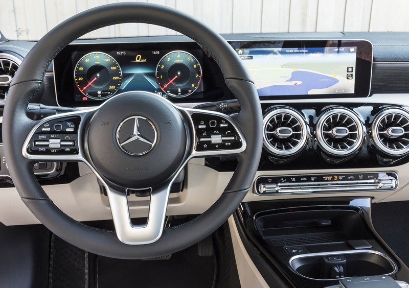 Mercedes-Benz CLA (2019-->>) (38)