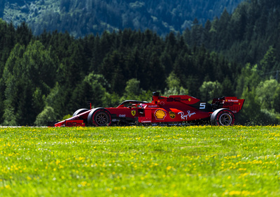 F1, GP Austria 2019: Ferrari, dita incrociate