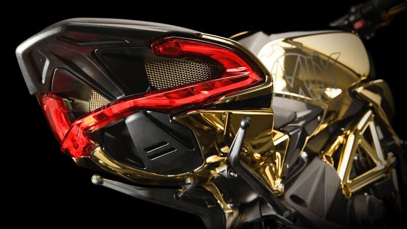 MV Agusta Dragster RC Shining Gold. Oro puro