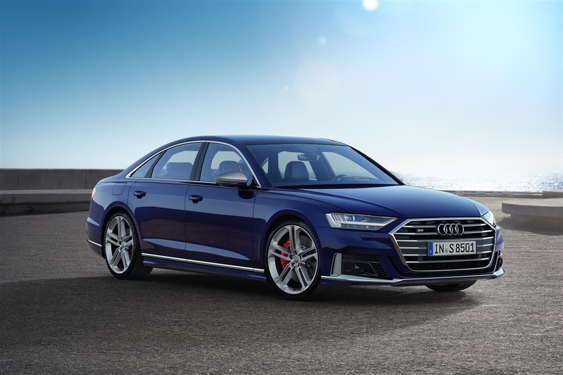 Audi S8, l&rsquo;ammiraglia da 571 CV