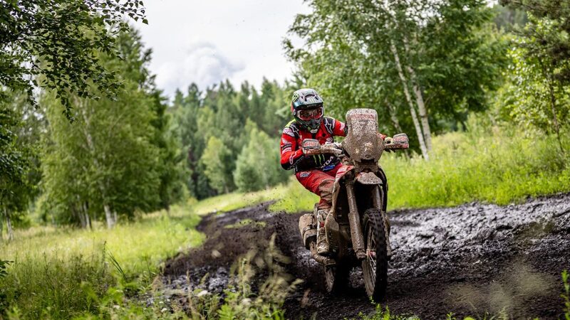 Silk Way Rally 2019-1. Al Attiyah (Toyota) e i Fratelli Benavides