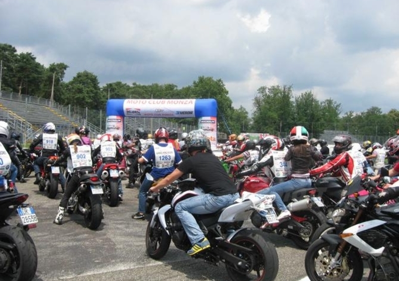 Record: 1.401 moto in pista a Monza