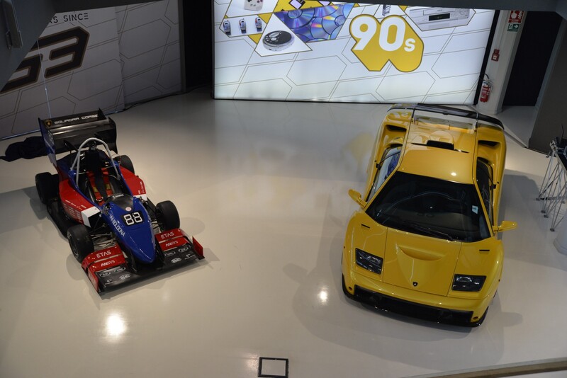 La monoposto del Team UniBo Motorsport all'interno del Museo Lamborghini