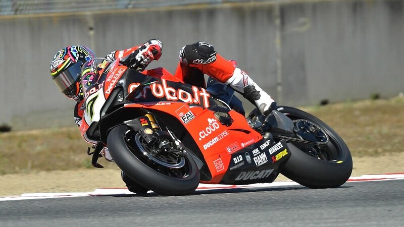 SBK 2019. Davies chiude in testa le libere a Laguna Seca