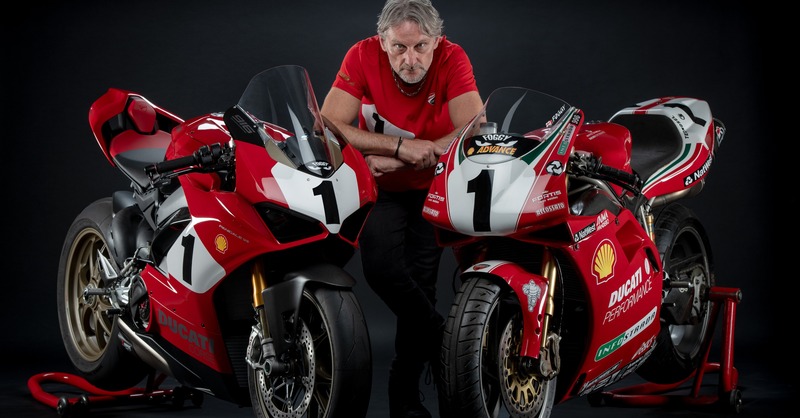 Ducati Panigale V4 25&deg; Anniversario &quot;916&quot;: 41.900 euro